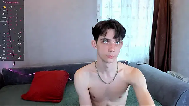 Snapshot of Aaron_Boom chatting on 30, 4, 2026 Aaron Boom online show from 30, 4, 2026