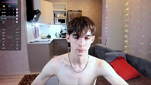Snapshot of Aaron_Boom chatting on 21, 7, 2026 Aaron Boom online show from 21, 7, 2026