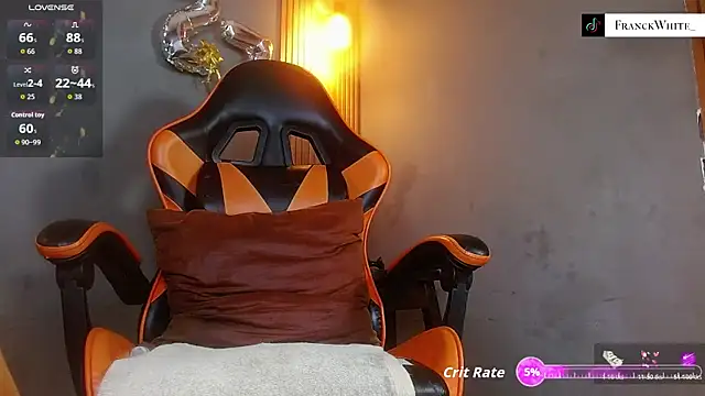 Snapshot of Mr_WhiteCock chatting on 24, 7, 2026 Mr WhiteCock online show from 24, 7, 2026