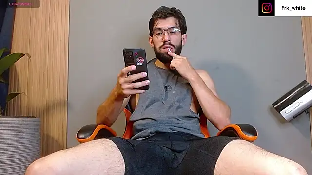 Snapshot of Mr_WhiteCock chatting on 24, 9, 2025 Mr WhiteCock online show from 24, 9, 2025