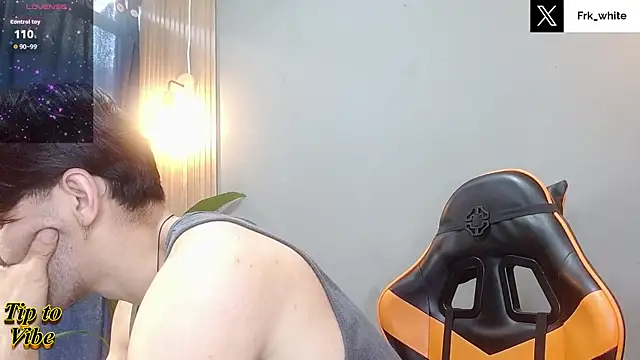 Mr WhiteCock online show from 22, 12, 2025