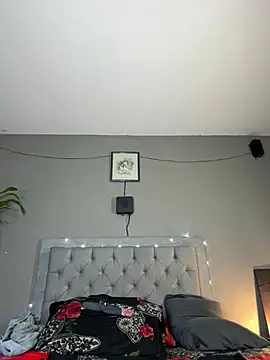 Snapshot of Mr_WhiteCock chatting on 17, 3, 2025 Mr WhiteCock online show from 17, 3, 2025