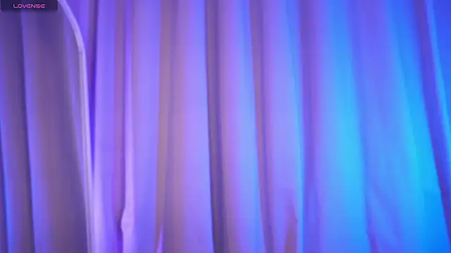 Snapshot of charloottee_1 chatting on 19, 7, 2026 charloottee 1 online show from 19, 7, 2026