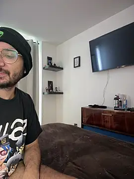 Rae Lil White online show from 16, 2, 2025
