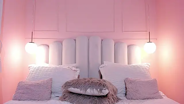 Snapshot of sarah_salis_ chatting on 29, 11, 2025 sarah salis online show from 29, 11, 2025