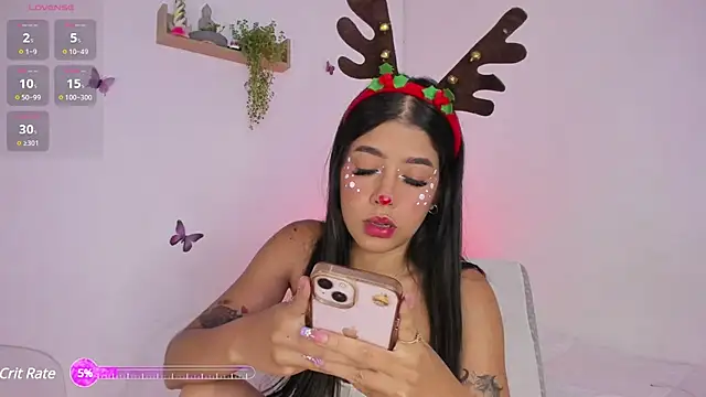 Snapshot of analia_collins chatting on 11, 12, 2024 analia collins online show from 11, 12, 2024