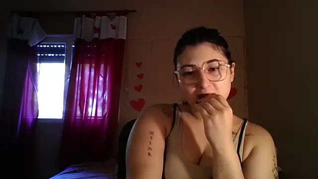 imsohornydacom online show from 27, 2, 2026