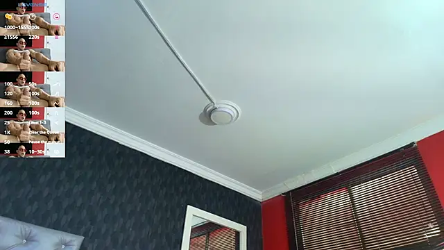 Snapshot of AlexLenox_ chatting on 12, 11, 2025 AlexLenox online show from 12, 11, 2025