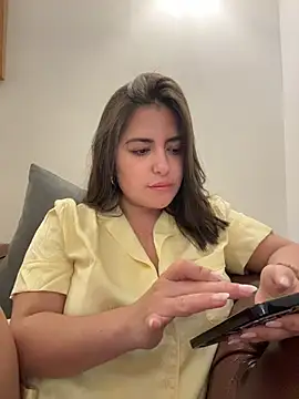 sukhakunis1 online show from 17, 4, 2026