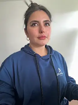 sukhakunis1 online show from 10, 11, 2025