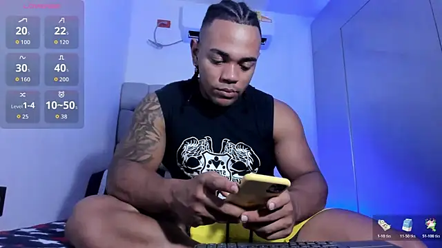 Snapshot of juande_24 chatting on 27, 10, 2025 juande 24 online show from 27, 10, 2025