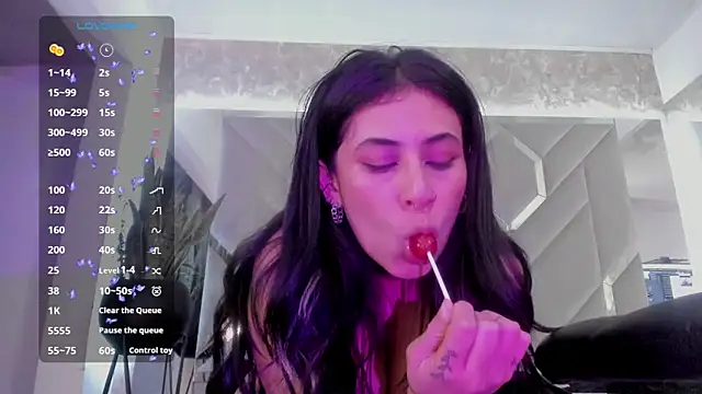 Sara Foxx1 online show from 2, 3, 2025