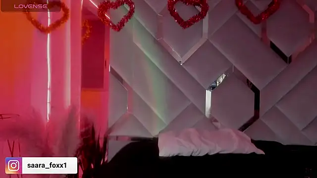 Sara Foxx1 online show from 22, 2, 2026