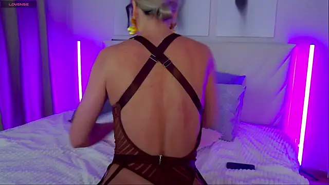 LeilaToker online show from 17, 11, 2025