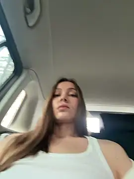 nicole111 online show from 12, 4, 2026