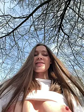 nicole111 online show from 22, 4, 2026