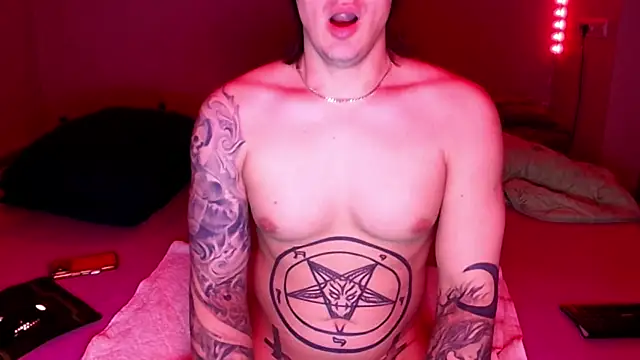 Snapshot of baphomet_from_ice chatting on 23, 4, 2026 baphomet from ice online show from 23, 4, 2026