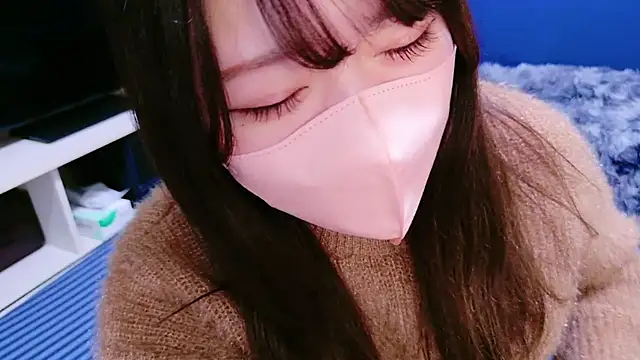 Snapshot of hina_porn chatting on 5, 1, 2025 hina porn online show from 5, 1, 2025