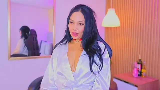 Dakota diaz  online show from 20, 4, 2026