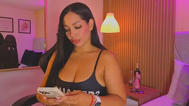 Dakota diaz  online show from 11, 11, 2025