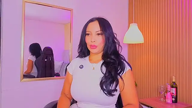 Dakota diaz  online show from 21, 4, 2026
