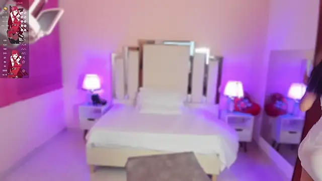 Snapshot of lauramartin1 chatting on 18, 3, 2025 lauramartin1 online show from 18, 3, 2025