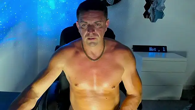 Snapshot of petr37pol chatting on 3, 7, 2026 petr37pol online show from 3, 7, 2026