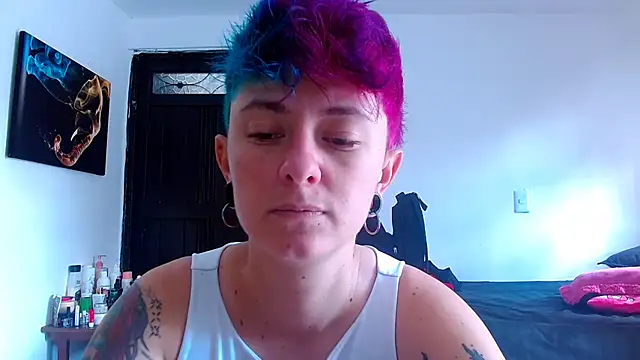 Snapshot of tomboyblue chatting on 22, 5, 2026 tomboyblue online show from 22, 5, 2026