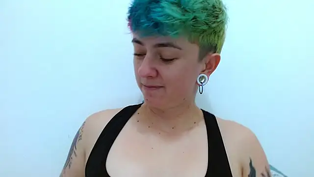 tomboyblue online show from 12, 11, 2025