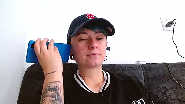 tomboyblue online show from 15, 11, 2025