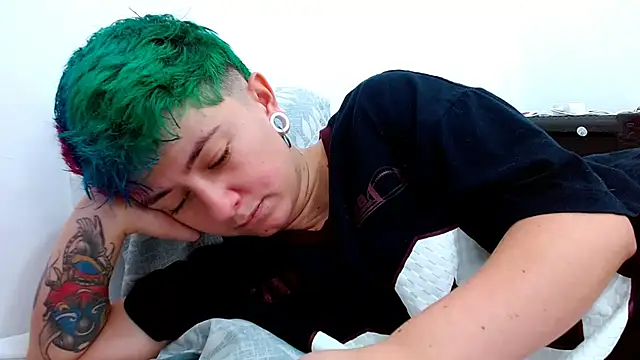 tomboyblue online show from 17, 11, 2025