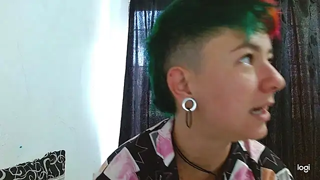 tomboyblue online show from 26, 2, 2025