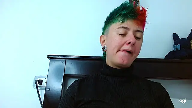 tomboyblue online show from 16, 2, 2025