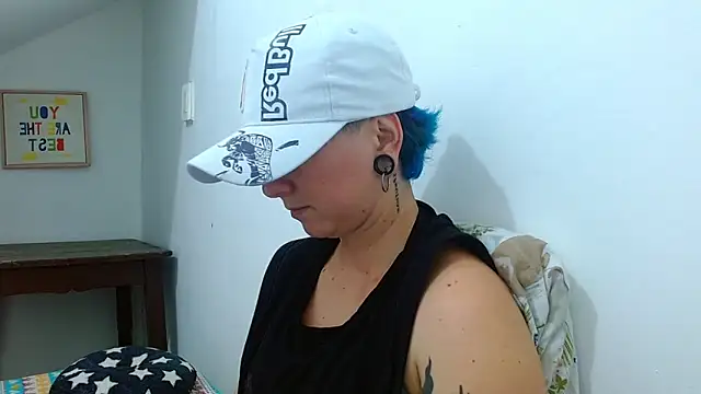 tomboyblue online show from 27, 3, 2026