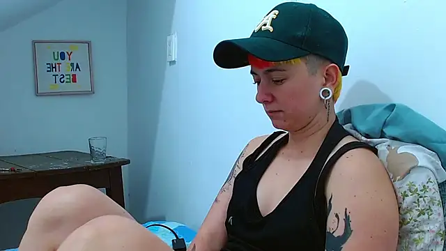 tomboyblue online show from 5, 1, 2026