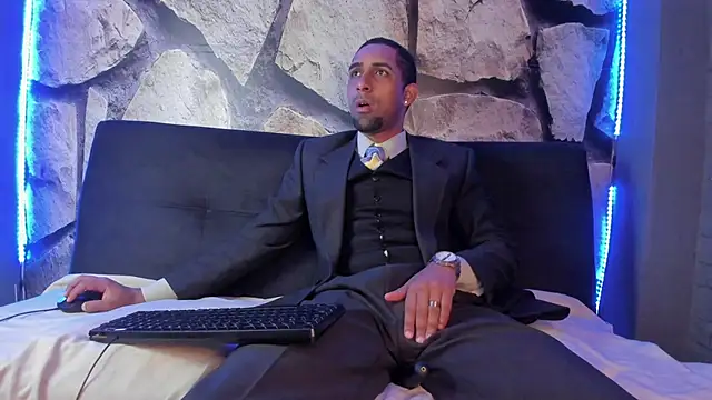 Paolo johnson online show from 22, 9, 2025