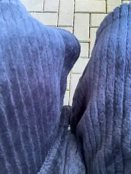 Snapshot of DurableFog chatting on 15, 12, 2025 DurableFog online show from 15, 12, 2025