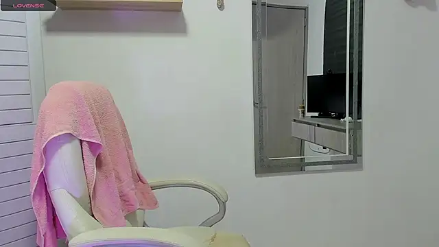 dahian carter online show from 18, 10, 2025