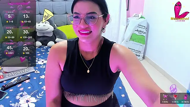 Snapshot of dahian_carter chatting on 13, 1, 2025 dahian carter online show from 13, 1, 2025