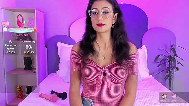 SophieGomez22 online show from 20, 12, 2025