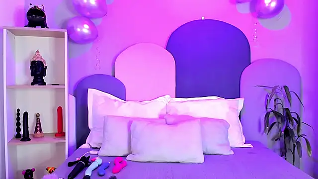 SophieGomez22 online show from 5, 3, 2026