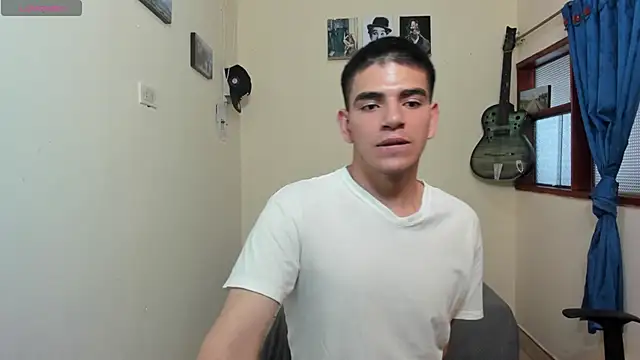 Ares Johnson online show from 4, 2, 2025