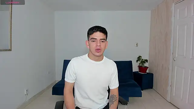 Ares Johnson online show from 11, 9, 2025