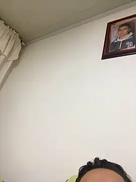 Snapshot of DanielGomez9 chatting on 12, 3, 2025 DanielGomez9 online show from 12, 3, 2025