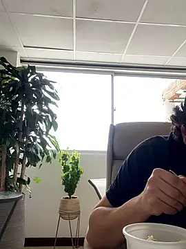 Snapshot of DanielGomez9 chatting on 23, 9, 2025 DanielGomez9 online show from 23, 9, 2025