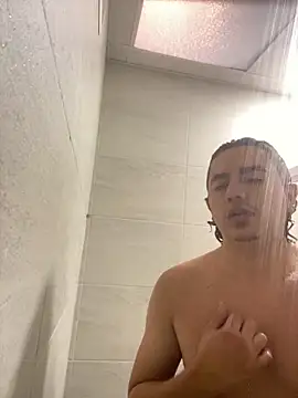 Snapshot of DanielGomez9 chatting on 16, 10, 2025 DanielGomez9 online show from 16, 10, 2025