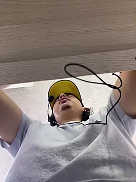 DanielGomez9 online show from 11, 2, 2026