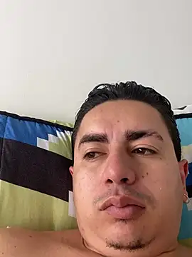 Snapshot of DanielGomez9 chatting on 13, 3, 2025 DanielGomez9 online show from 13, 3, 2025