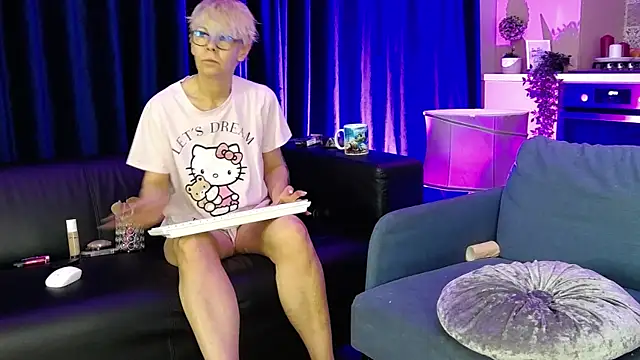 RosaCatalleya online show from 10, 5, 2026