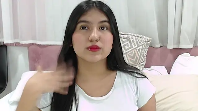 LexiiBloom online show from 15, 3, 2025